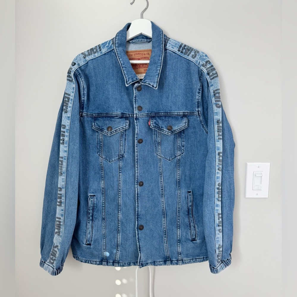 Levi's Premium Big E Coach's Striped Denim Trucker Jacket size L